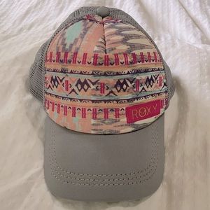 Roxy hat